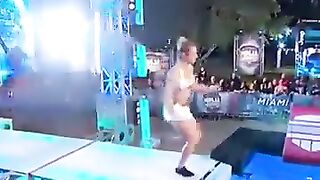 Real wonder woman.