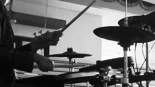 My other niece is also a drummer girl...????❤