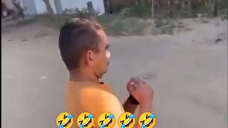 Uncle makes you laugh, the latest funny video