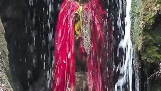 The legendary Dripping Water Guanyin has finally been found