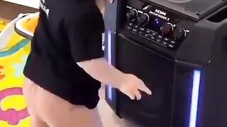 الأطفال ودماغهم