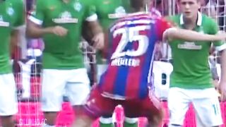 Funny Moments in Football --