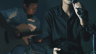 Sajadah Merah Versi Akustik Mukhlisin Setya Zakky #sajadahmerah #sajadahmerahlive #liveakustikcover