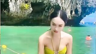 Bikini dance 40