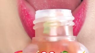 New asmr sounds eating Hammer candy jelly Hammer sweets حلوي جديده بأصوات مطرقعه