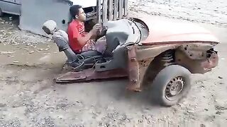 FUNNY CAR