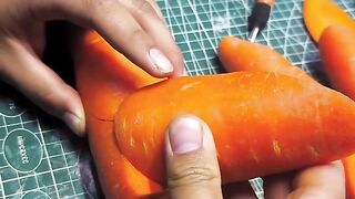 Disc garnising with carrot