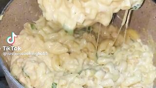 Delicious cheeze pasta