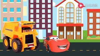 Lightning McQueen drives up the crane to rescue his friends