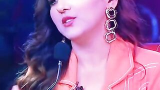 butyful voice indian girl