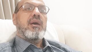 الموت دفاعاً عن نفسه