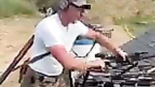 20 guns in 60 seconds