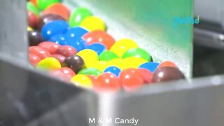 ВНУТРИ ЗАВОДА М_М_С, ДЕЛАЮЩЕГО МАШИНЫ(720P_HD).