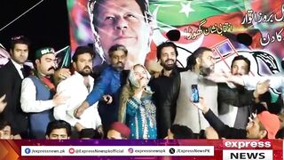 Rehana Dar & Umar Dar Fiery Speech In Lahore Jalsa _ PTI Jalsa _ Pakistan News _ Latest News.
