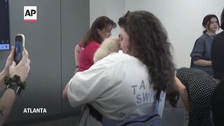 Animal shelter hosts Taylor Swift listening party with kittens.