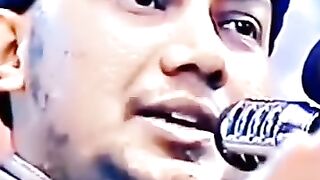 একটু ভিতরের চোখ দিয়ে দেখেন।