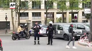 No weapons found on man detained at Iranian consulate in Paris, police say.