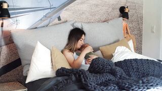 "Family Fun: Mom and the Gang"