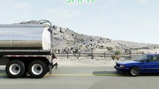 CrazeCrashClips #crash #crashtest #entertainment #omg #lol #short #beamng #beamngdrive #fyp #viral #car