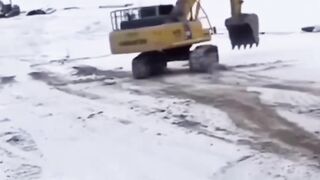 مقاطع مضحكة