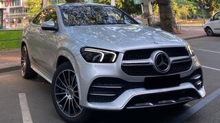 BOUNCING MERCEDES! NEW Cool 'Lowrider' Feature on the 2020 GLE COUPE!