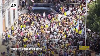 Protest in Tenerife_ 'The Canaries have had enough'.