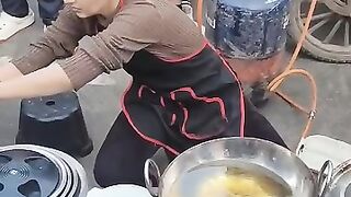 السؤال لماذا خلعت الحذاء