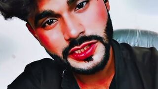 Kisi ki yaad me do line
