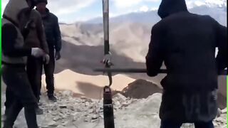 Omg !! Excavator Fails #Slippery