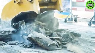 100 самых удивительных тяжелых машин в мире (480P).