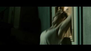 A Última Casa da Rua Trailer Oficial.