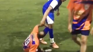 SEGUE O JOGO SEU JUIZ NÃO FOI NADA