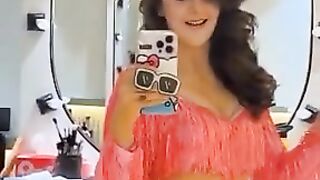 Saira Banu Bollywood AI generated Dilbar song