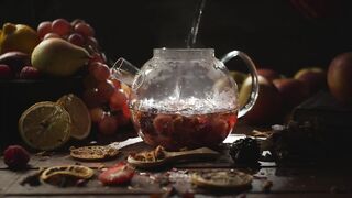 Brewing  fruit tea - adalinetv