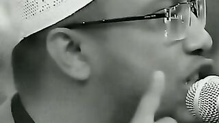 লিখে রাখেন ডাইরিতে