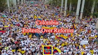 Thousands of Colombians protest president Petro's health and pension reforms