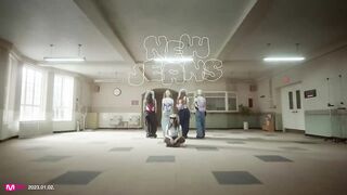 NewJeans (뉴진스) 'OMG' Official MV (Performance ver.1)