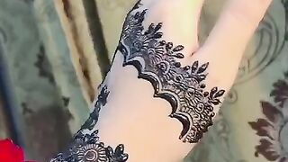 Beautifull mehndi design
