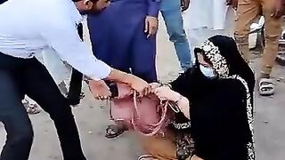 رحیم یار خان میں کسی بھی خاتون کو لفٹ دیتے وقت ہوشیار رہیں