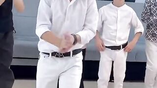 الرقص