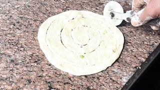 Amritsar ke 5 Most Unique Kulcha Spots !