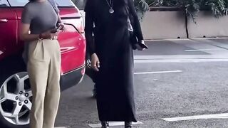 Shruti Haasan and her sister Akshara Haasan snapped at Mumbai Airport Viral Masti Bollywood