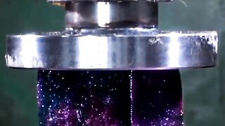Hydrollic press ????????????????????????????????