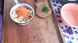 Просто суп із галушками