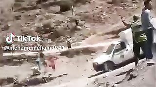 الله يلطف بنا