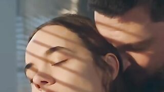 पैसों के घमंड में उसने लड़की के साथ गलत किया