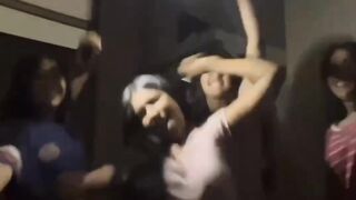 Party ????????