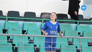 مبغاش يتعرا فتيران
