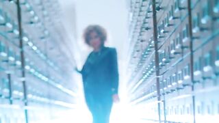 Sevinch Mo'minova - Ko'ylagim (Official music video) -
