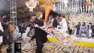 Paas Woh Aane Lage | Pari Paro Dance Performance 2024